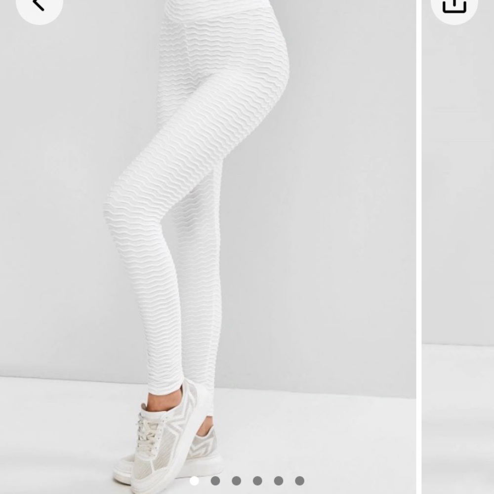 White texture leggings